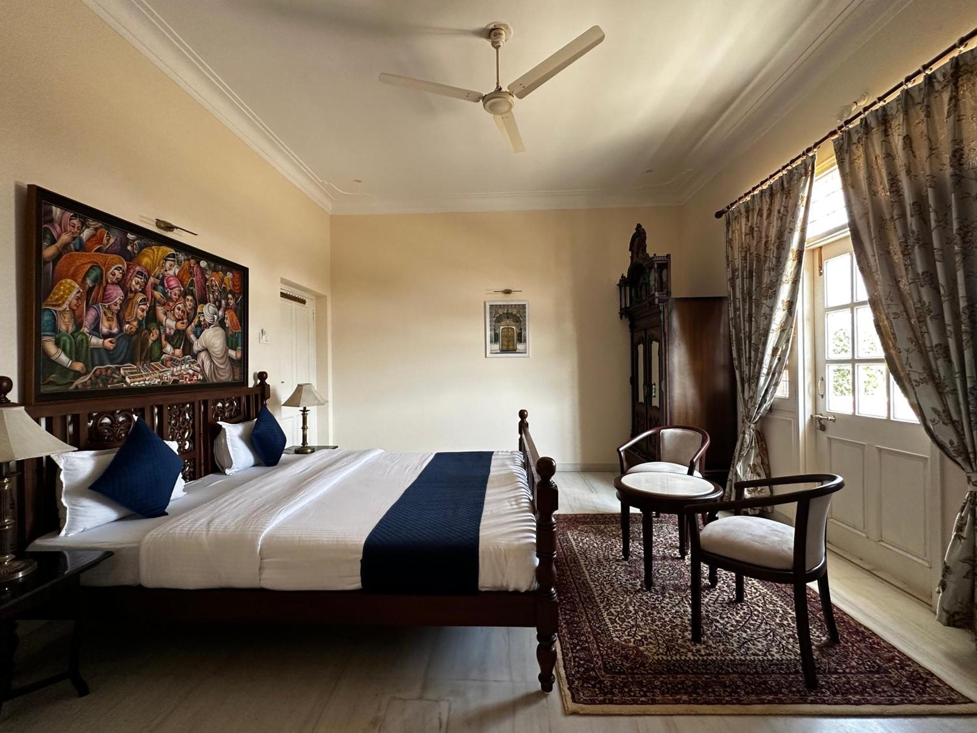 Radhe Krishna Niwas Apartment Удайпур Екстериор снимка